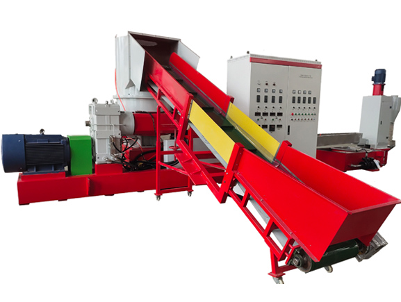 PVC belt conveyor.jpg