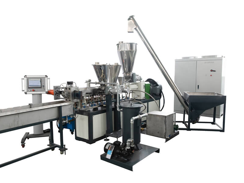 Features of twin screw extrusion granulator